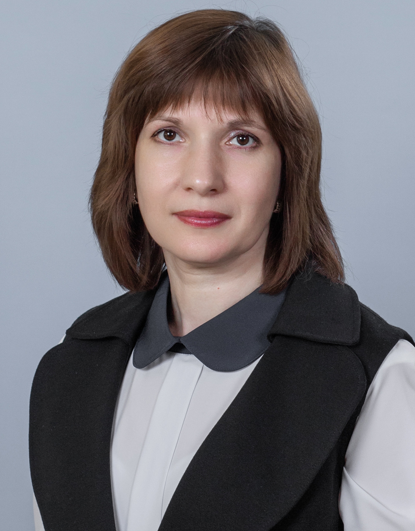 Воспитатель высшей категории Пузакова Оксана Евгеньевна.